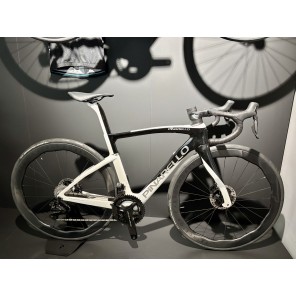 PINARELLO F9 DURA ACE Di2